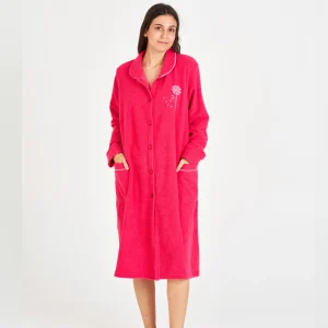 BATA DE MUJER FUCSIA CON BOTONES Y VIVO BLANCO