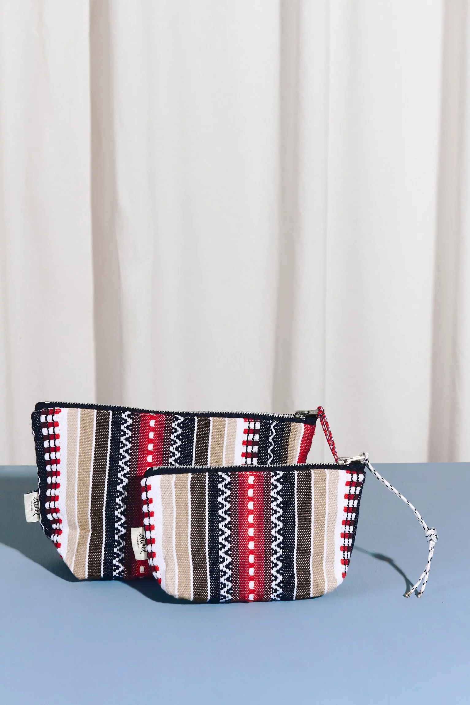 Neceser/estuche tejido manchego rojo - Imagen 4