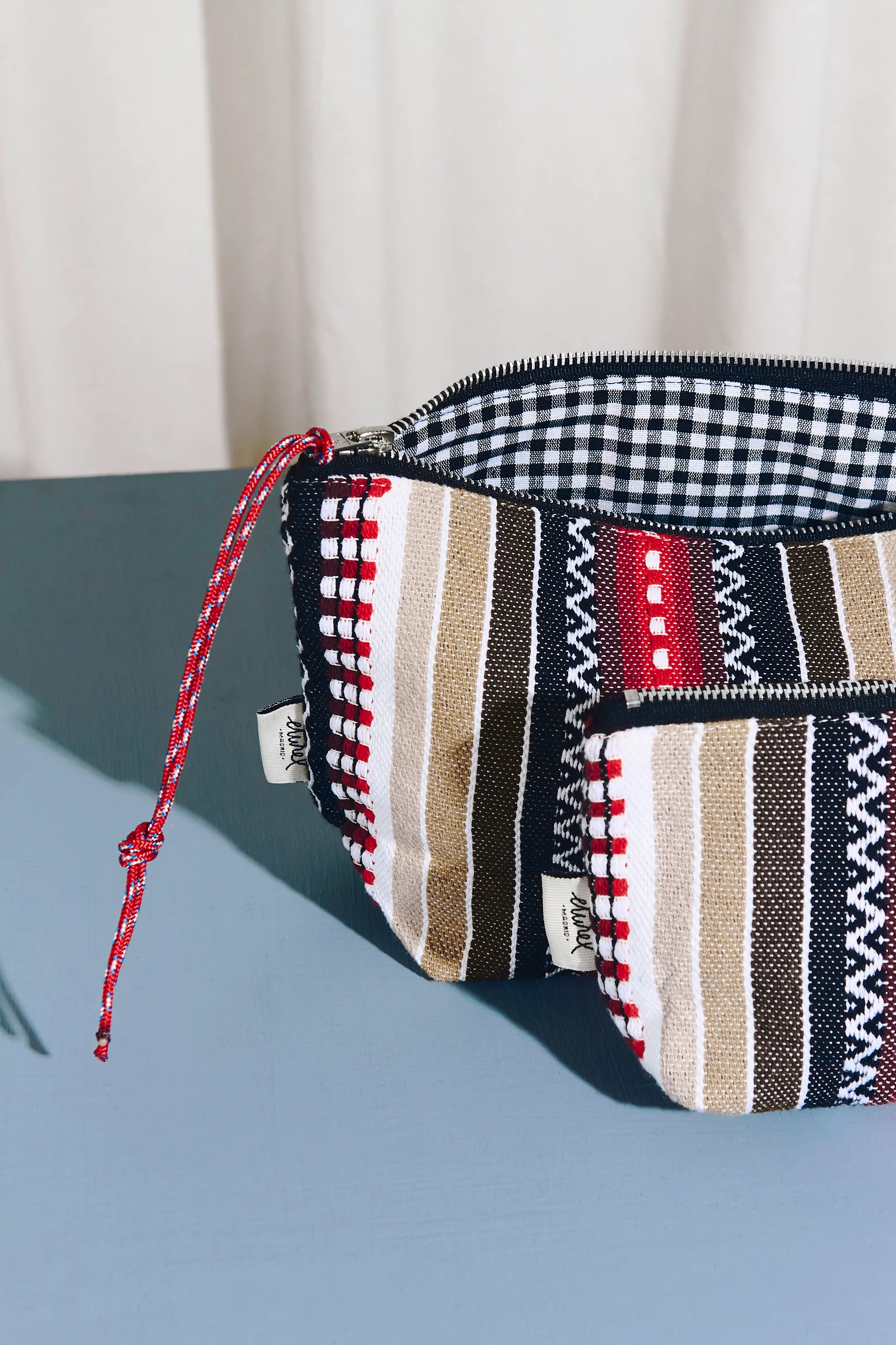 Neceser/estuche tejido manchego rojo - Imagen 3