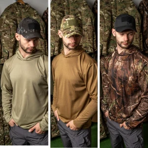 Camiseta con capucha