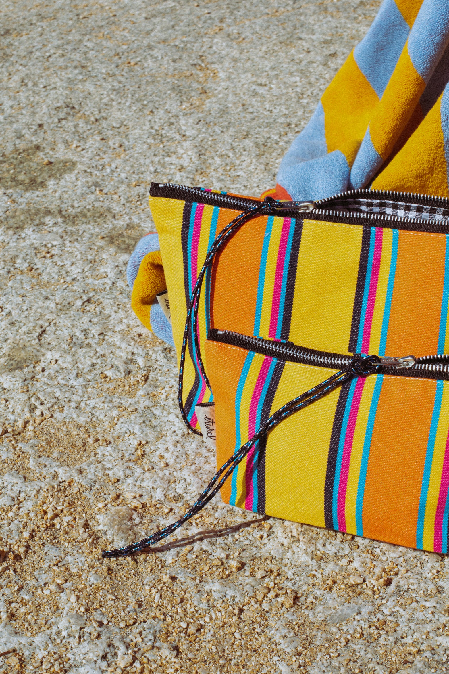 Neceser/estuche lona hamaca amarillo - Imagen 9